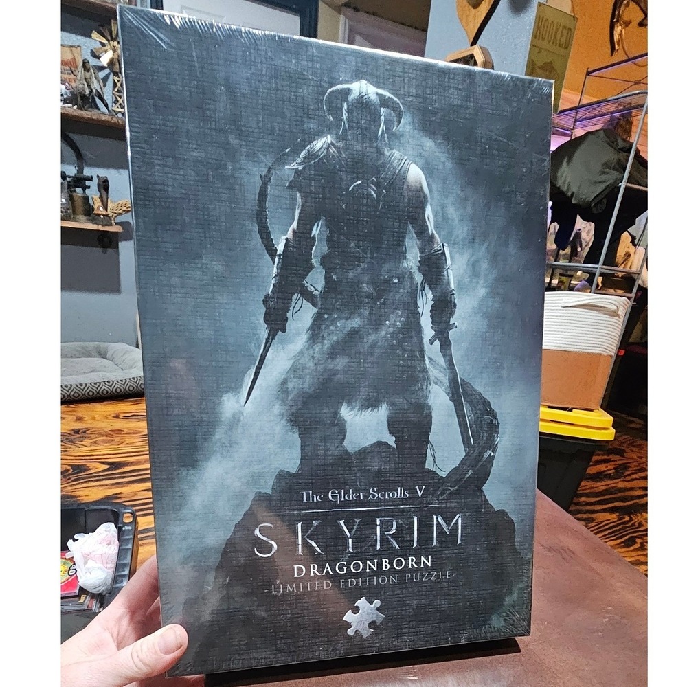 Skyrim Dragonborn Limited Edition 1000 Piece Puzzle The Elder Scrolls V USAopoly